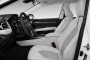 2018 Toyota Camry SE Auto (Natl) Front Seats