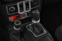 2019 Jeep Wrangler Rubicon 4x4 Gear Shift