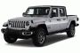 2020 Jeep Gladiator Overland 4x4 Angular Front Exterior View
