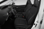 2020 Toyota Prius XLE (GS) Front Seats
