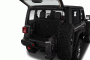 2021 Jeep Wrangler Rubicon 4x4 Trunk