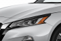 2021 Nissan Altima 2.5 SV Sedan Headlight