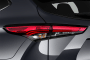 2021 Toyota Highlander Hybrid Limited AWD (Natl) Tail Light