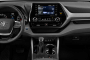 2021 Toyota Highlander LE FWD (Natl) Instrument Panel
