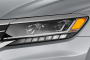 2021 Volkswagen Passat 2.0T SE Auto Headlight