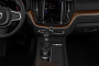 2021 Volvo XC60 T5 AWD Momentum Instrument Panel