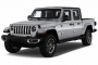 2022 Jeep Gladiator Overland 4x4 Angular Front Exterior View
