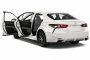 2022 Toyota Camry SE Auto (Natl) Open Doors