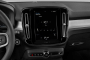 2022 Volvo XC40 T5 AWD Momentum Instrument Panel
